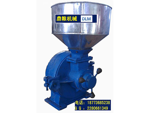 30型磨片式粉碎機(jī)、磨粉機(jī)磨粉機(jī)，磨片式，產(chǎn)量達(dá)1000公斤時(shí),粗細(xì)可調(diào)